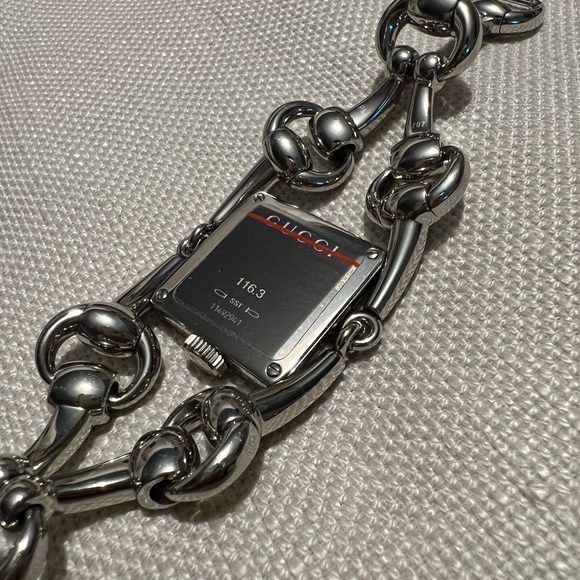 GUCCI SIGNORIA 25MM QUARTZ STAINLESS STEEL BLUE MOTHER OF PEARL WATCH - Picture 3 of 9